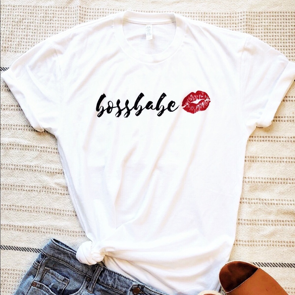 Women graphic tees